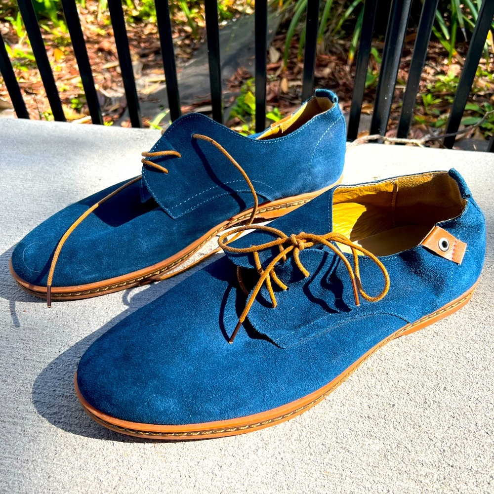 Men’s Blue Suede Shoes Size 10.5